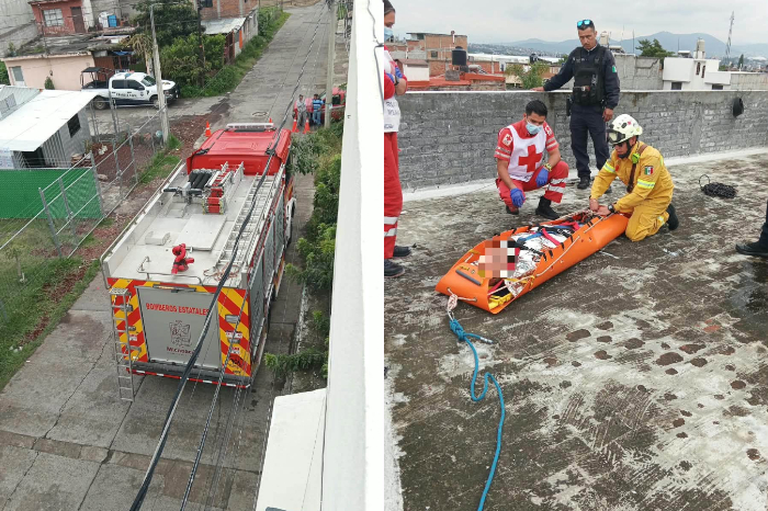 Morelia: Hombre sufre descarga eléctrica en azotea de su vivienda