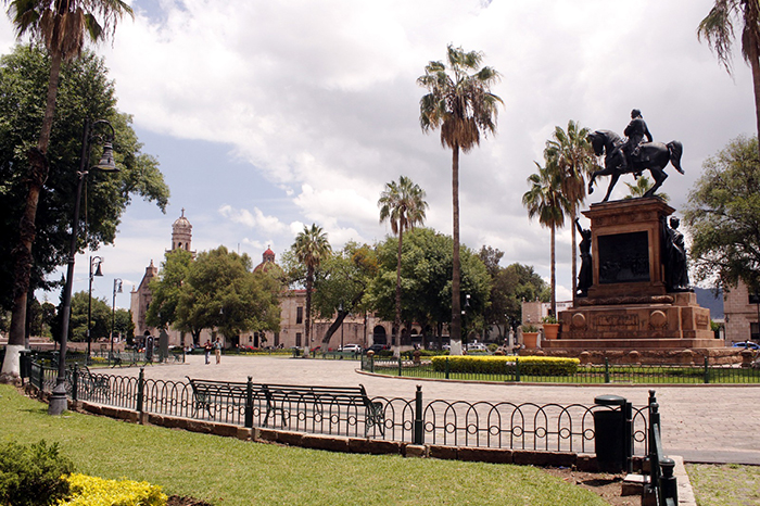 Morelia: Reportan robos de instrumentos y equipo fotográfico en el Caballito