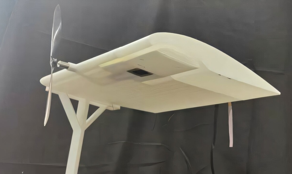 Nuevo sistema de carga láser para drones: eficiencia mejorada
