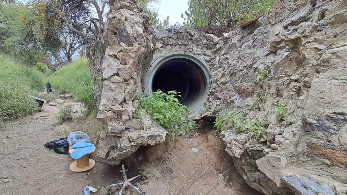 Riesgo para habitantes de tuberías del drenaje en León, Guanajuato