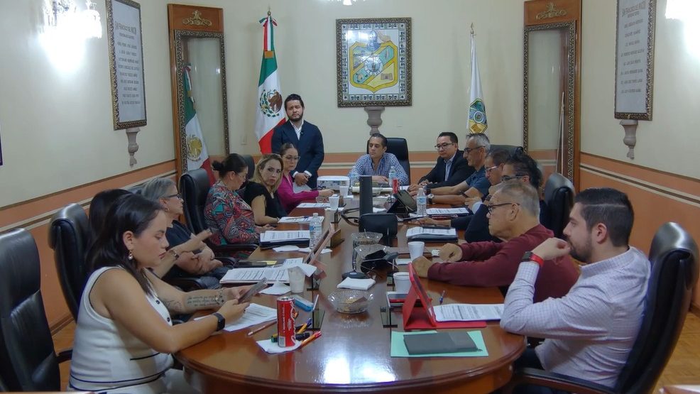 San Francisco del Rincón: Conflicto por pago de asesoría
