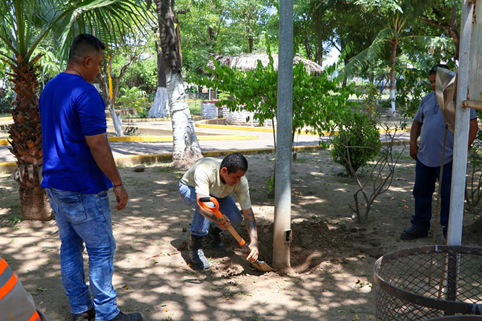Uruapan: Gobierno de Lázaro Cárdenas mejorará alumbrado del parque