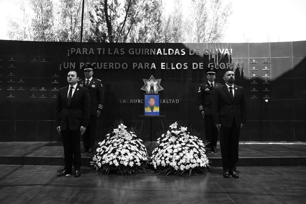 Zacatecas: Despiden con honores al oficial caído de la Policía Estatal de Caminos