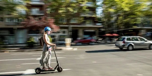 CDMX: Congreso establece tarifas para emplacar scooters