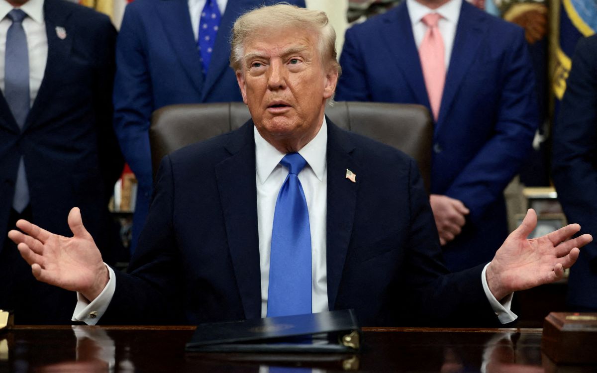 Estados Unidos rechaza controles a la IA, enfatizando liderazgo fuerte