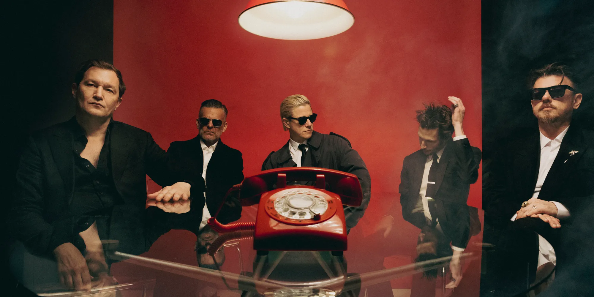 Interpol y Queens of the Stone Age estrenan concierto en CDMX