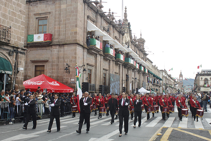 Morelia: Conmemoran 261 aniversario de Morelos con desfile oficial