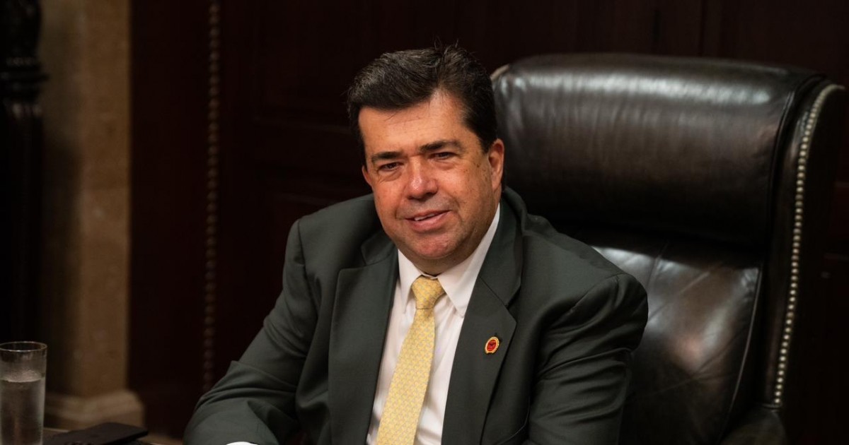 Pedro Haces impulsa diálogo en Alemania sobre empleo en México