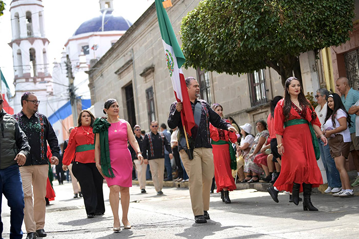 Puruándiro: Víctor Vázquez preside el Grito y desfile del 16 de septiembre