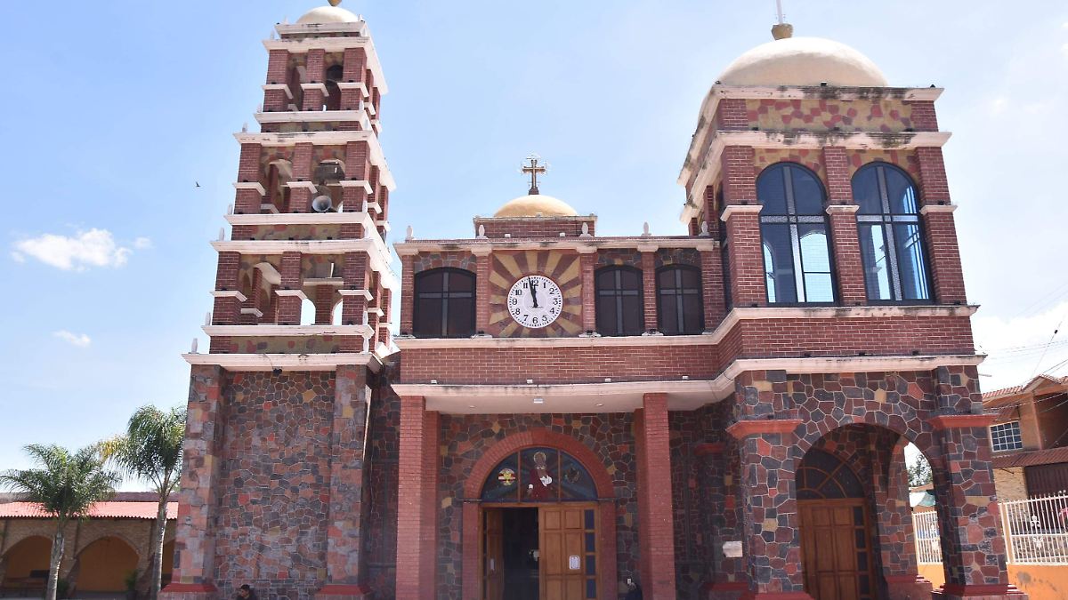 Tupátaro mantiene viva su tradición de más de 150 años en honor a San Miguel Arcángel