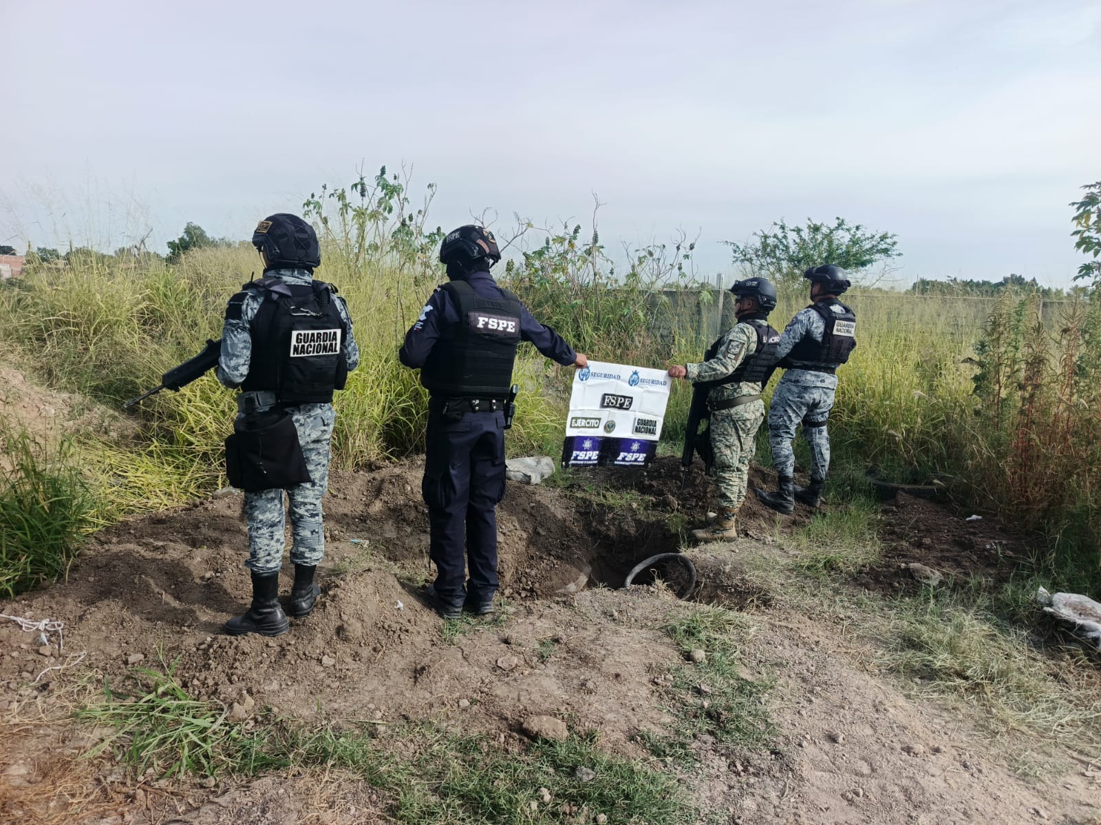 Villagrán: FSPE asegura 12 mil litros de hidrocarburo y vehículos