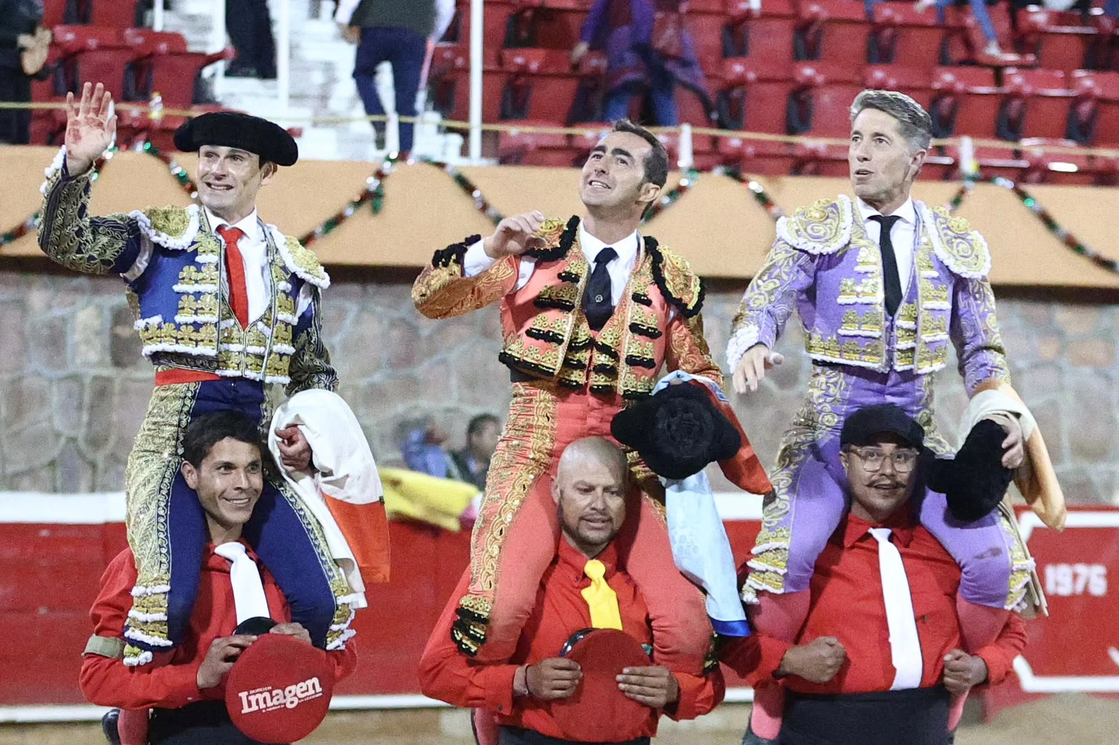 Zacatecas: Tres toreros triunfan y salen a hombros con gloria