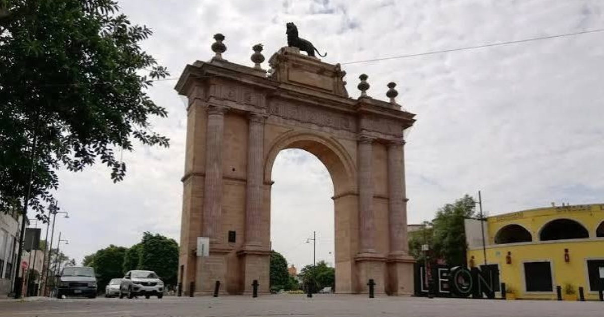 Empresas fachada en León