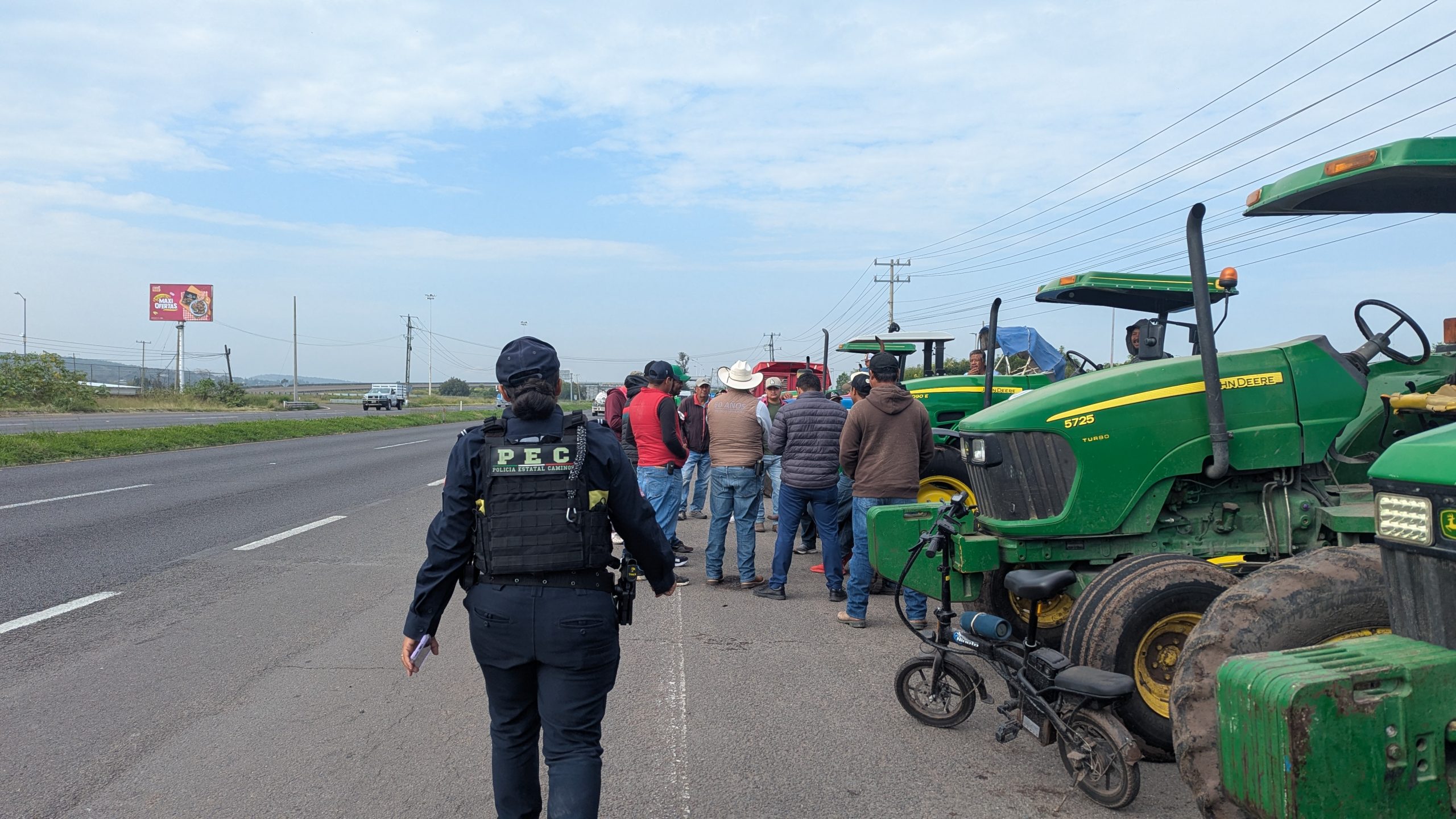 Guanajuato: Bloqueos en 7 carreteras este martes 27 de octubre