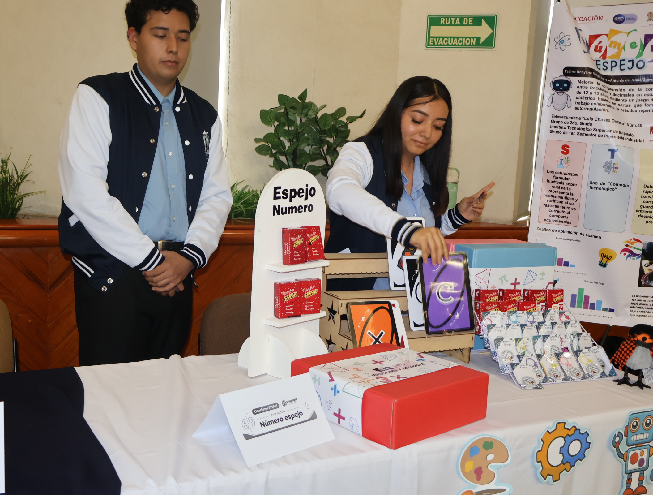 Guanajuato: Creaciones STEAM transforma la enseñanza de matemáticas