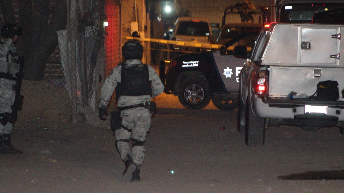 Hombre baleado en su hogar en la colonia Hidalgo, León