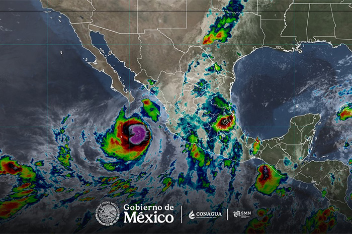 Huracán Rachel alcanza categoría 2 frente a Baja California Sur