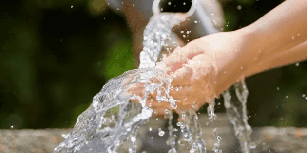 México: Nueva Ley General de Aguas garantiza derecho al agua limpia