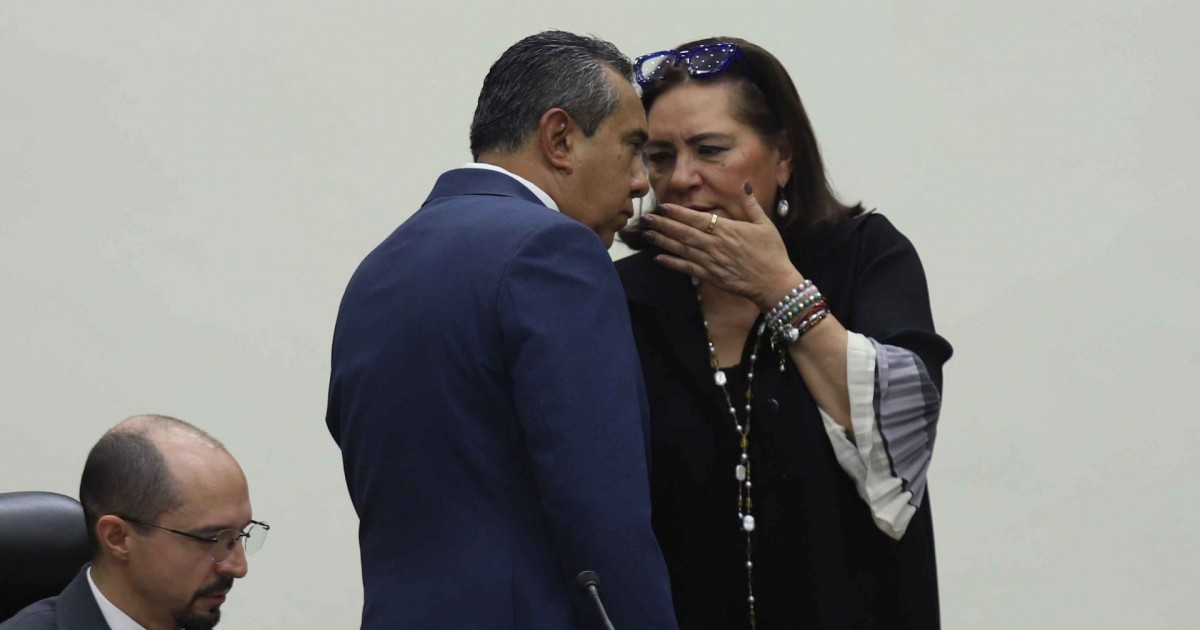 Montaño busca apoyo opositor para reemplazar a Taddei en el INE