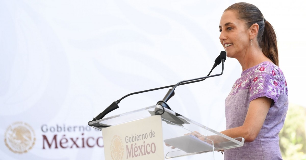 Sheinbaum convoca a jóvenes para digitalizar almacenes de salud