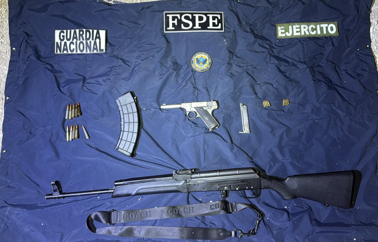 Zacatecas: Detienen a dos por posesión de tres armas de fuego